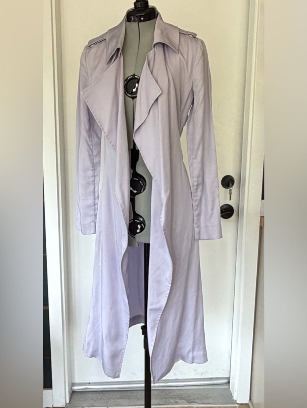Badgley Mischka Lightweight Long Trench, Lavender, XXS, EUC - Picture 6 of 10